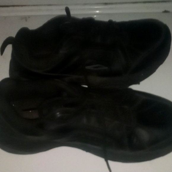 Shoes - Picture 1 of 1